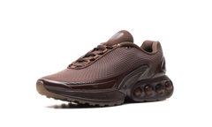 Air Max DN WMNS"Isamaya Ffrench Light Chocolate" HQ3837 200