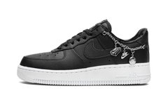 AIR FORCE 1'07 LX MNS WMNS"Lucky Charms - Black" DD1525 001