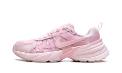V2K Run WMNS"Pink Foam Arctic Pink" HJ5269 600