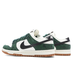 Women's Dunk Low 'Green Snake' - Pro Green/Black/Sail